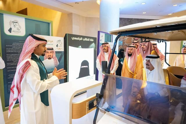 لقاء مع أمير الرياض